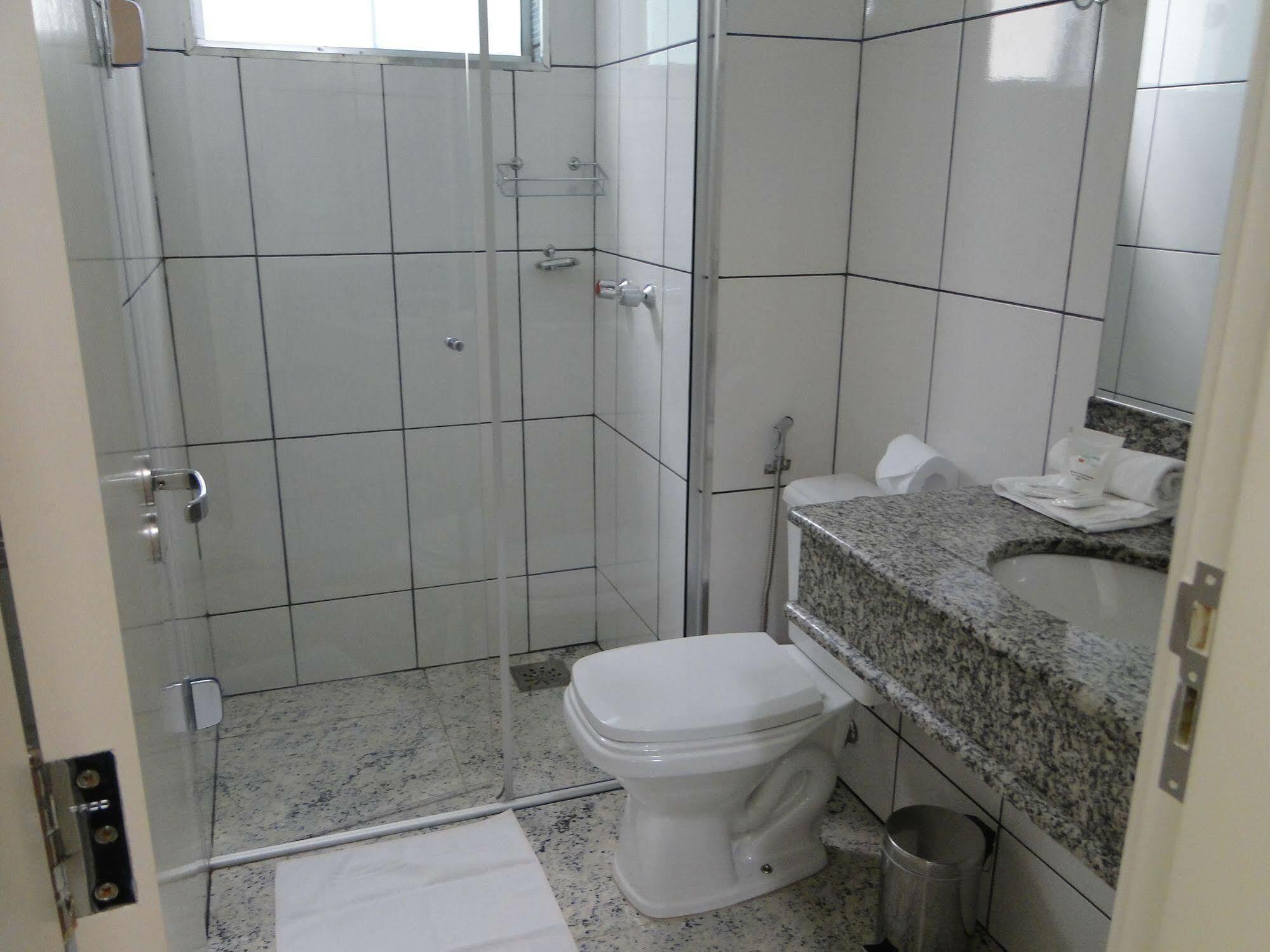 Hotel Flor de Minas Uberaba Exterior foto